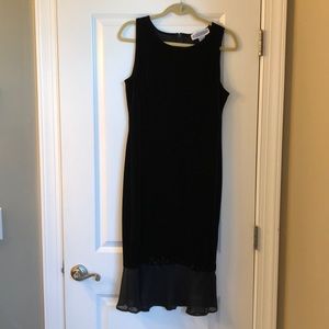Black velour Jessica Howard midi dress